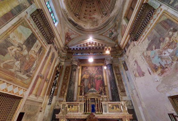 Particolare dell'altare della Chiesa di San Pietro